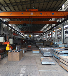 下料、焊接及粗加工車(chē)間